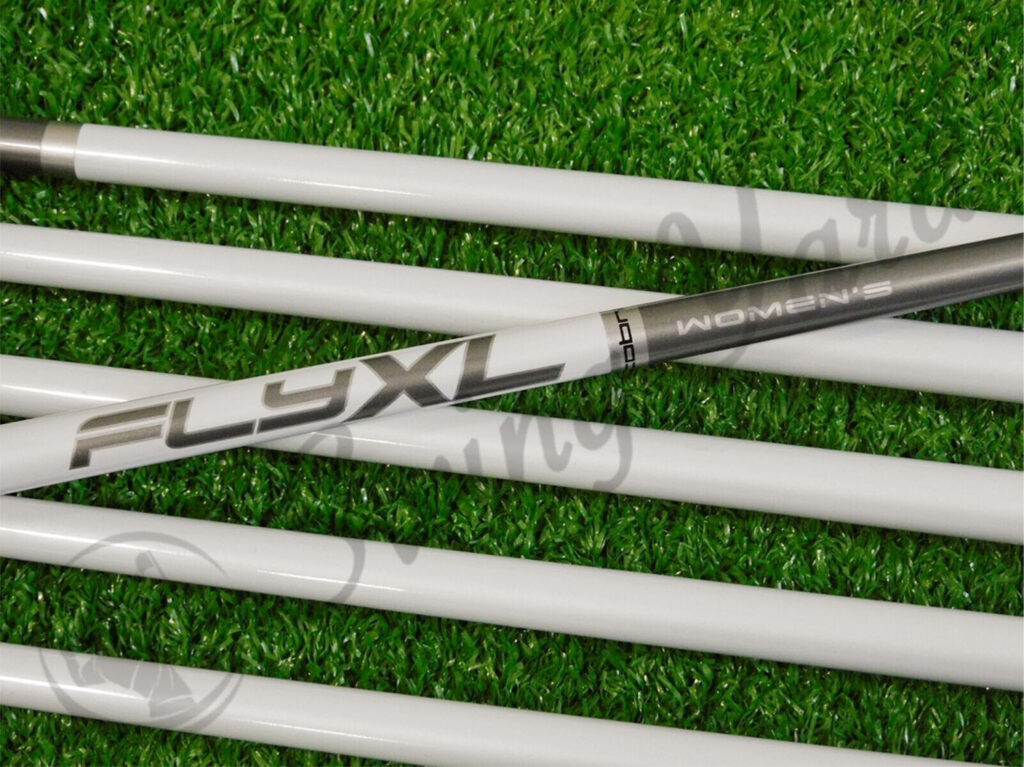 Showing the Cobra Women’s Fly XL shafts